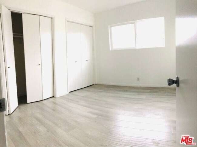 Building Photo - 2106 Pisani Pl