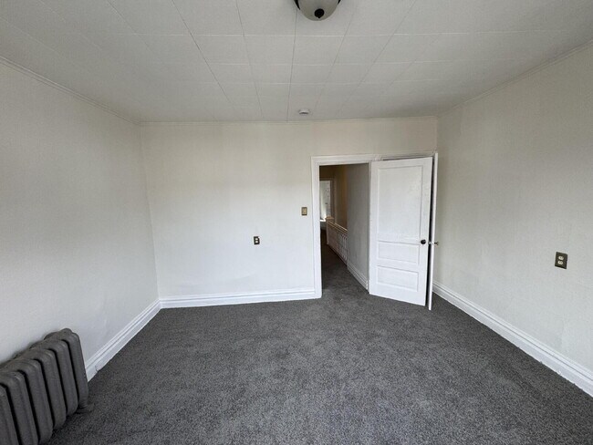 Building Photo - 1615 Naudain St