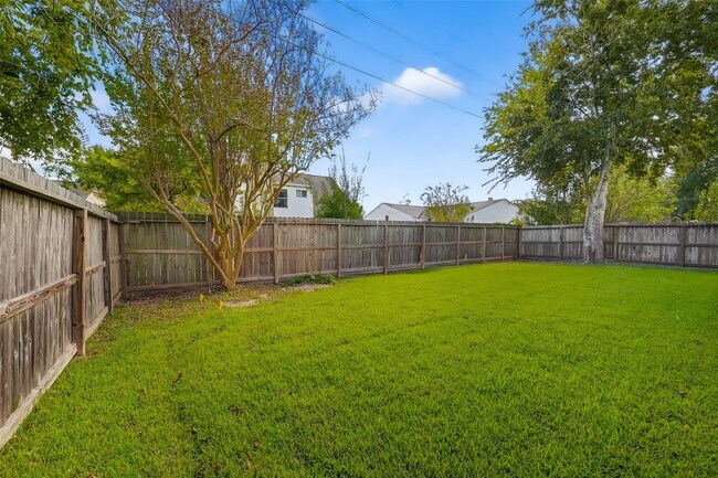 Building Photo - 3111 Timber View Dr