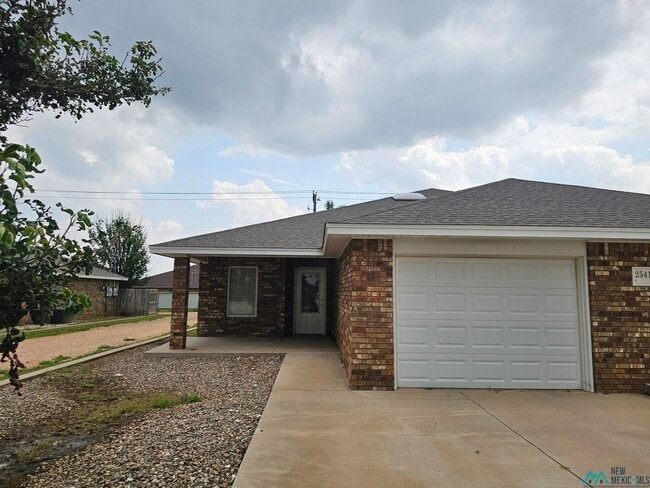 Building Photo - 2541 Fred Daugherty Ave