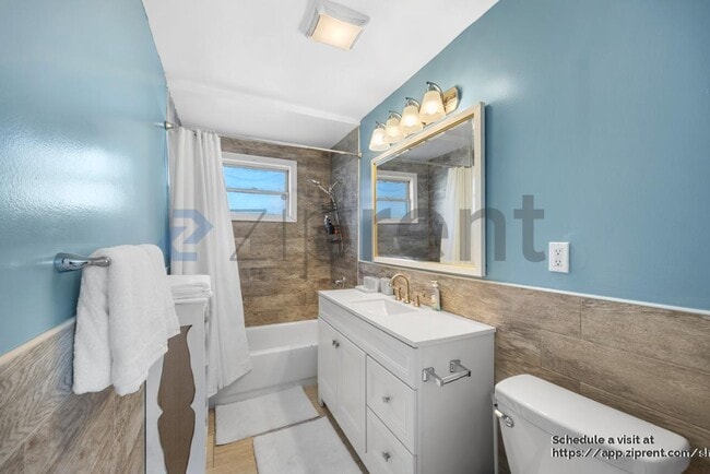 Building Photo - 110 Aberdeen St