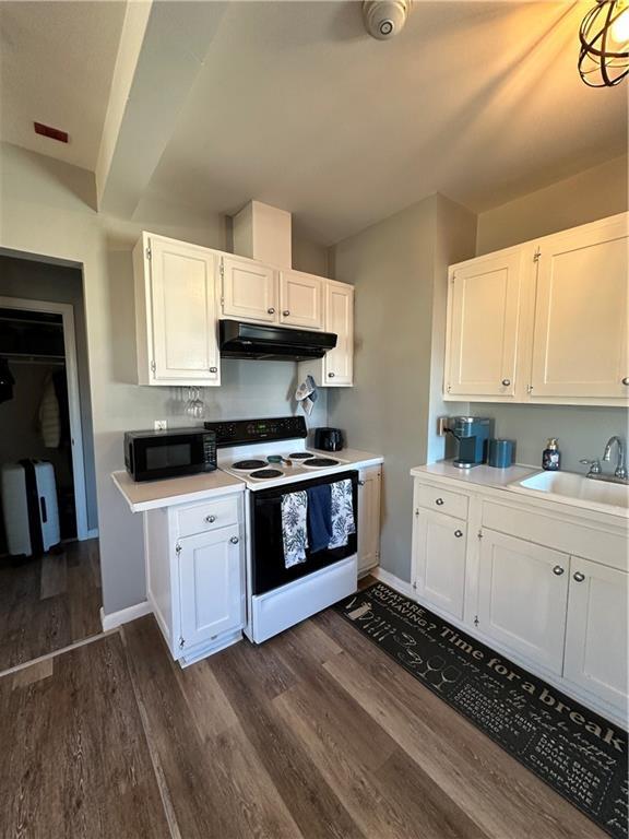 Building Photo - 49 E Bowery St