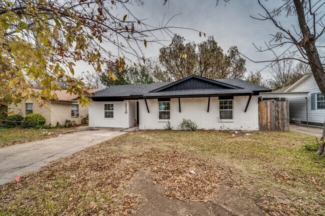 Building Photo - 2110 Aggie Dr
