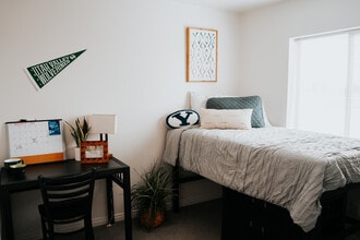 Building Photo - Summerwood