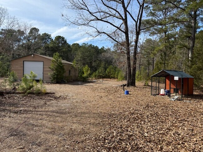 Building Photo - $500 OFF move in SPECIAL!  Room to Roam