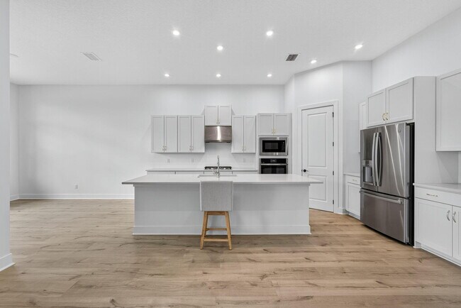 Building Photo - 9512 St Germain Dr