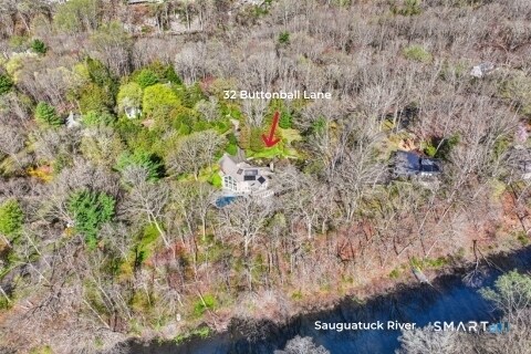 Building Photo - 32 Buttonball Ln