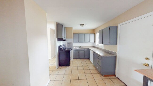 Building Photo - 3820 Walmar Dr