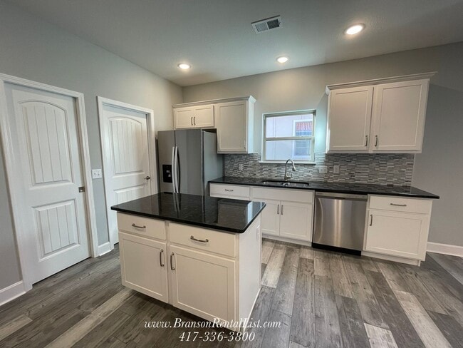 Building Photo - High tech, Smart Home, New Construction!!!