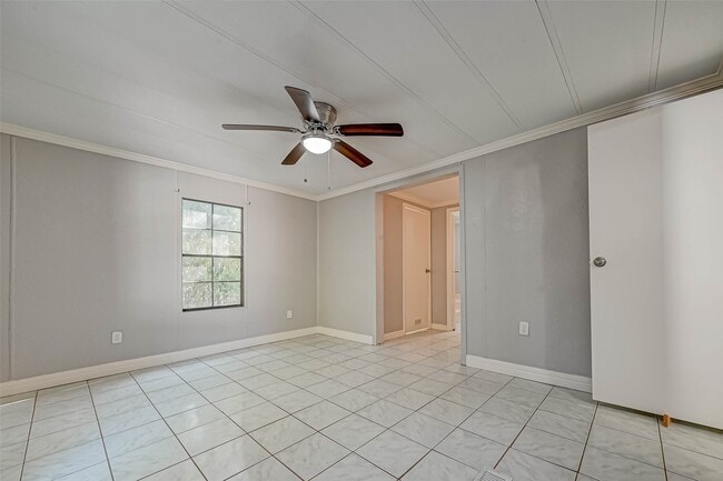 Building Photo - 14572 Hasara Ln