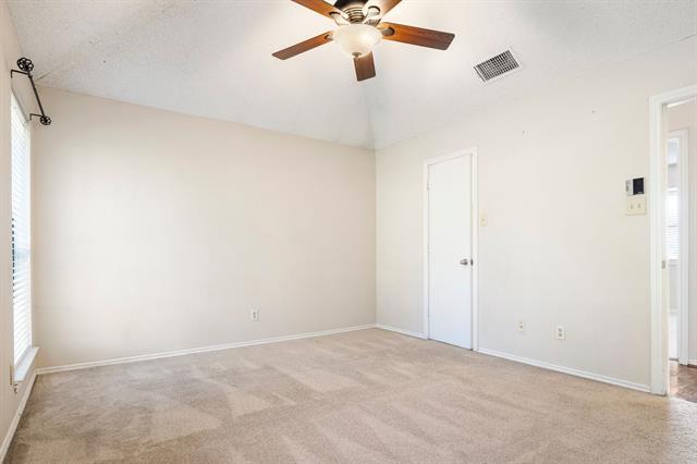 Building Photo - 339 Aspenway Dr