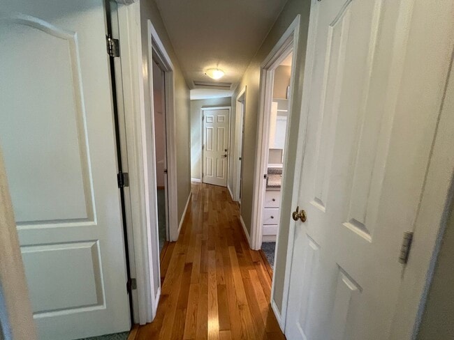 Building Photo - 4019 SE 66th Ave