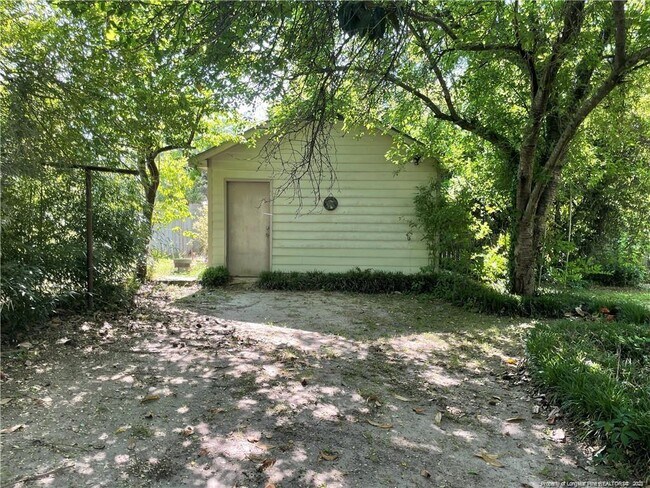 Building Photo - 109 N Magnolia St