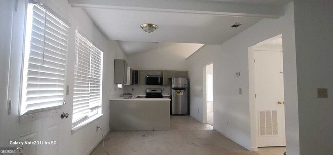 Building Photo - 399 Thomas Downs Way