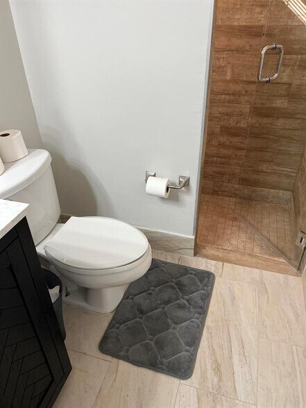 Building Photo - 4863 Chardonnay Dr