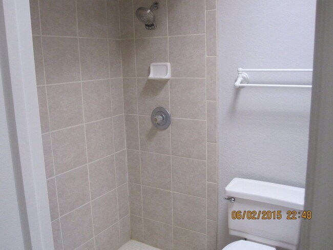 Building Photo - 3394 N Glen Creek Dr