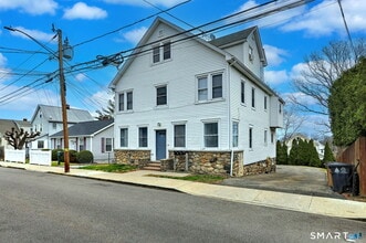 Building Photo - 86 Avery St