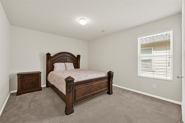 Building Photo - 3219 Zephyr Glen Way