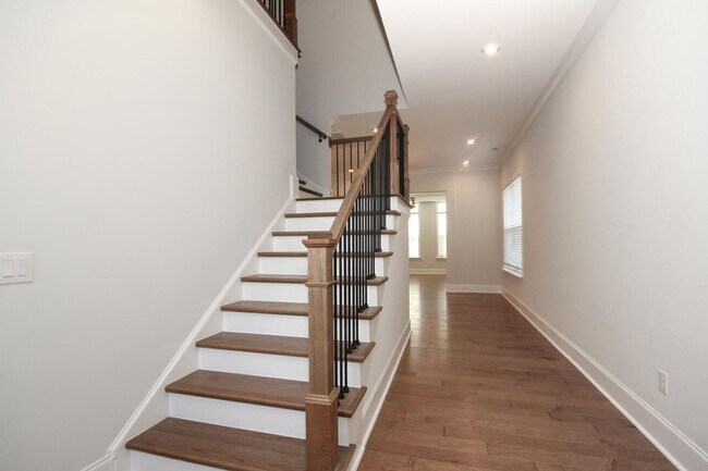 Building Photo - Beautiful John Wieland end unit townhouse ...