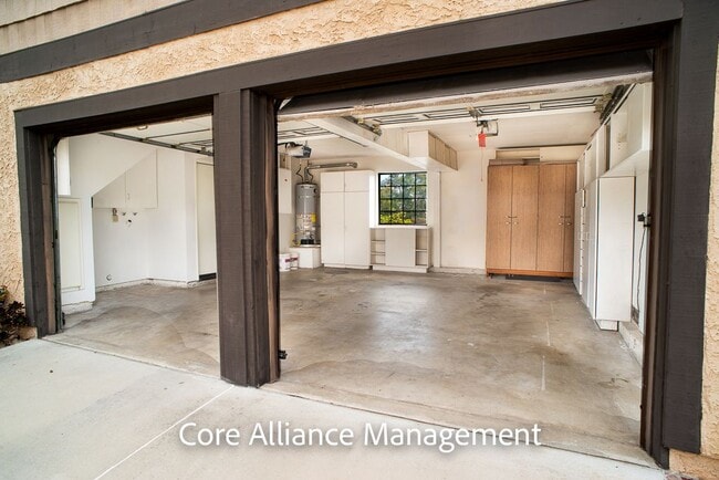 Building Photo - 18324 Algiers St