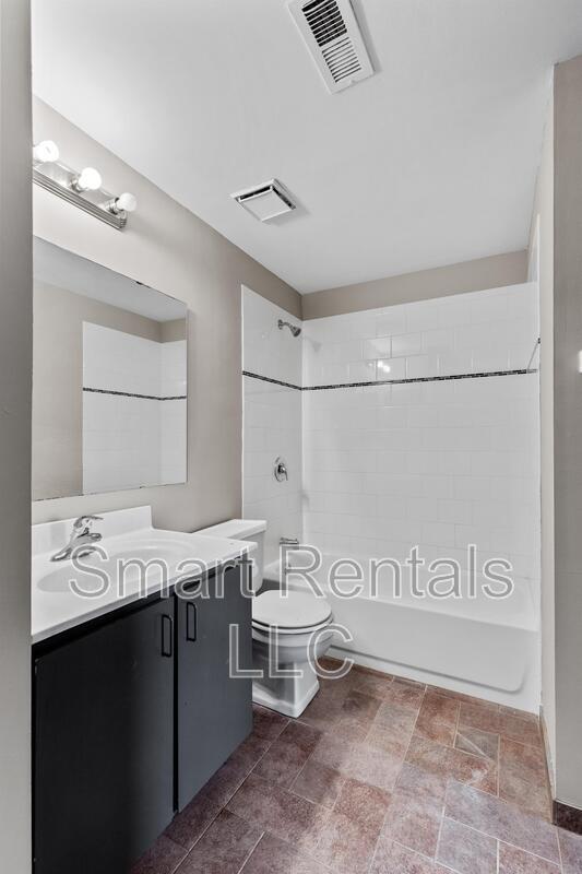 Building Photo - 1642 S 39th St