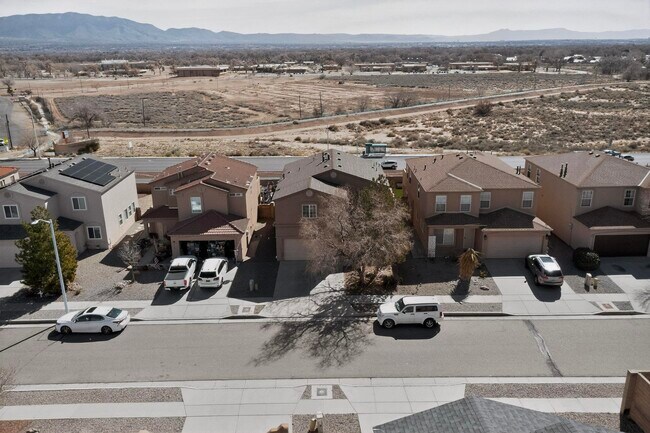 Building Photo - 8300 Bluffs Edge Pl NW