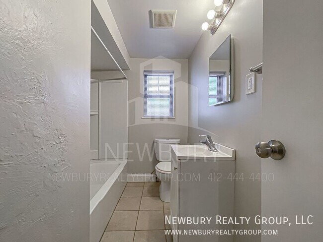 Building Photo - 313 San Juan Dr