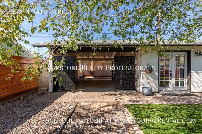 Building Photo - Charming Coronado 2-Bed 2-Bath home with 6...