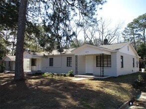 Building Photo - 309 S Cleveland St