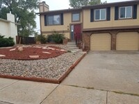 Building Photo - $1950 2 Bed/2 Bath + Bonus Room On Spacious Corner Lot off Briargate