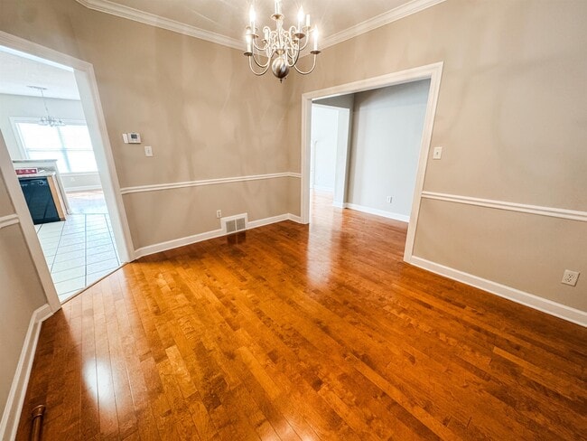 Building Photo - 9847 Winsford Ln