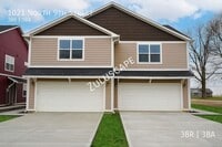 Building Photo - 1021 N 9th St