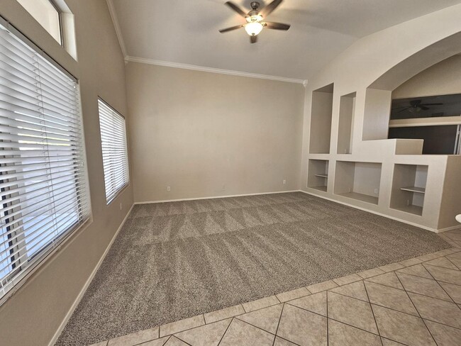 Building Photo - 2294 E Cherry Hills Pl