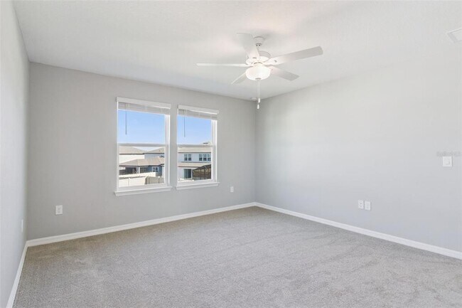 Building Photo - 1087 Silverlake Blvd