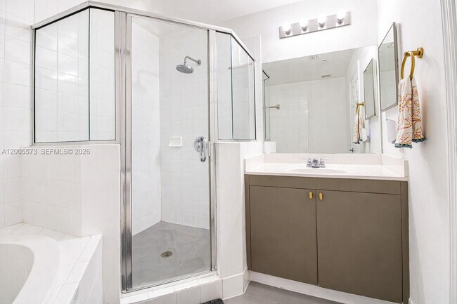Building Photo - Northeast 8th Avenue, Miami Shores, FL 33138 - 2 BR 2 BA townhouse