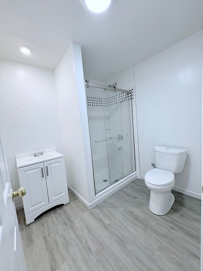 Building Photo - 4BR w/ Deck Near Blacklick Woods