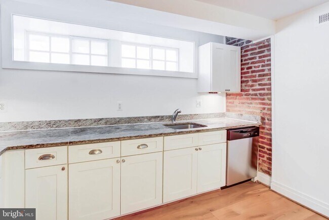 Building Photo - 3625 16th St NW