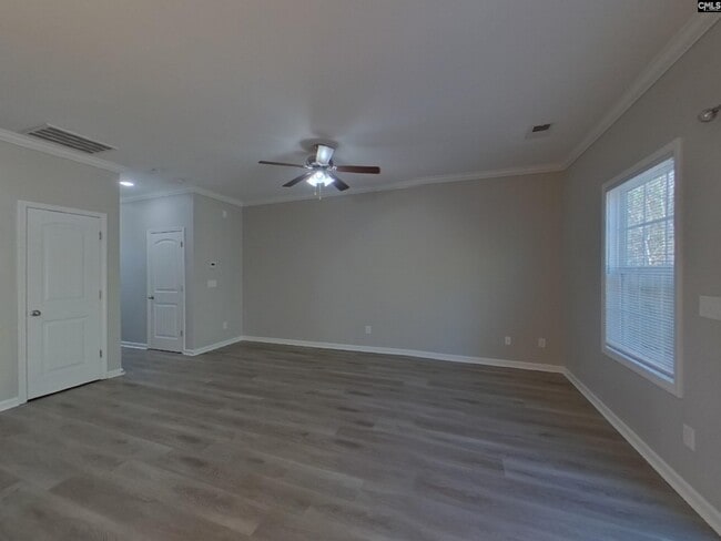 Building Photo - 653 Dawsons Park Wy