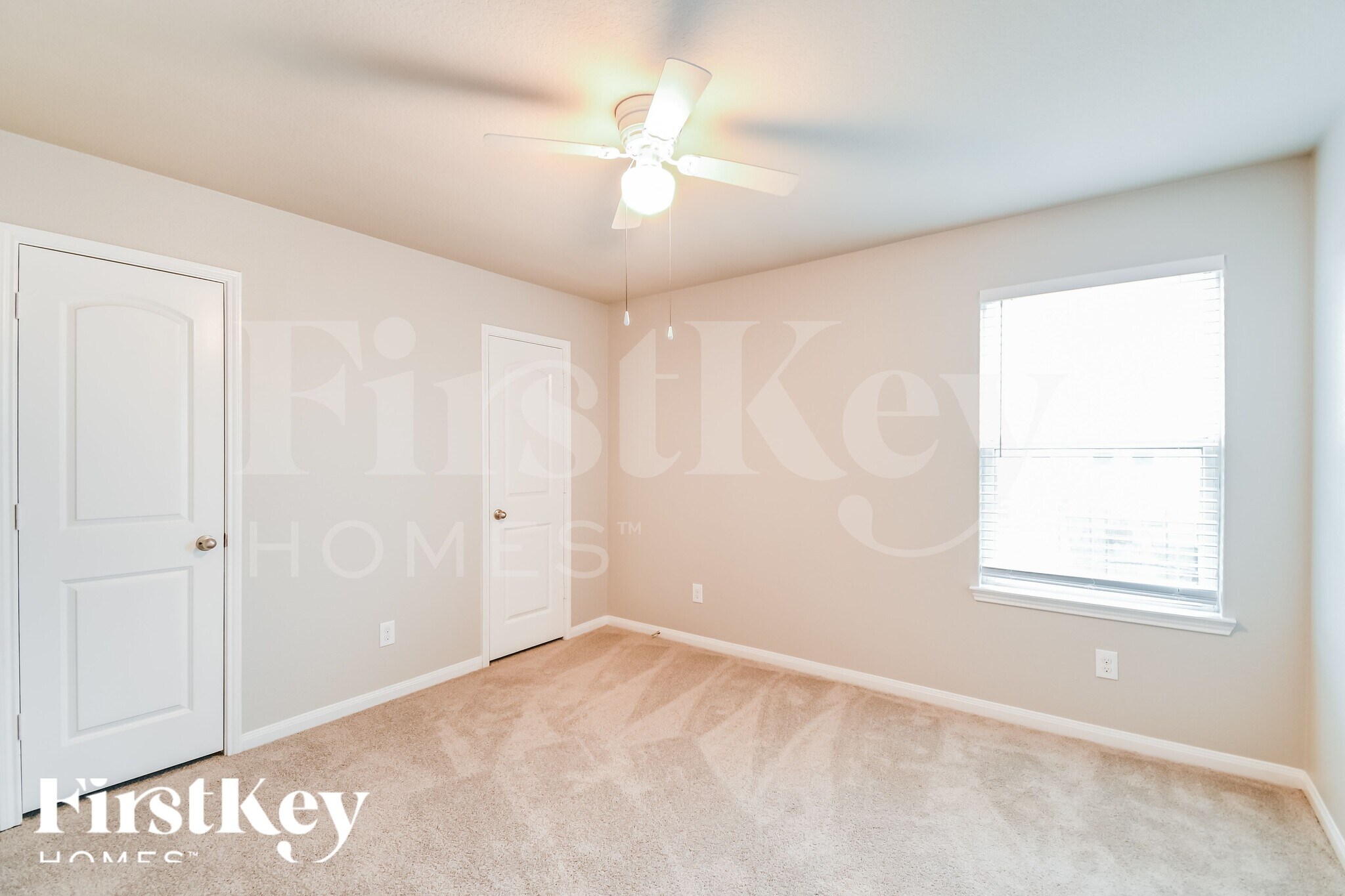 Building Photo - 5931 Golden Cove Rd