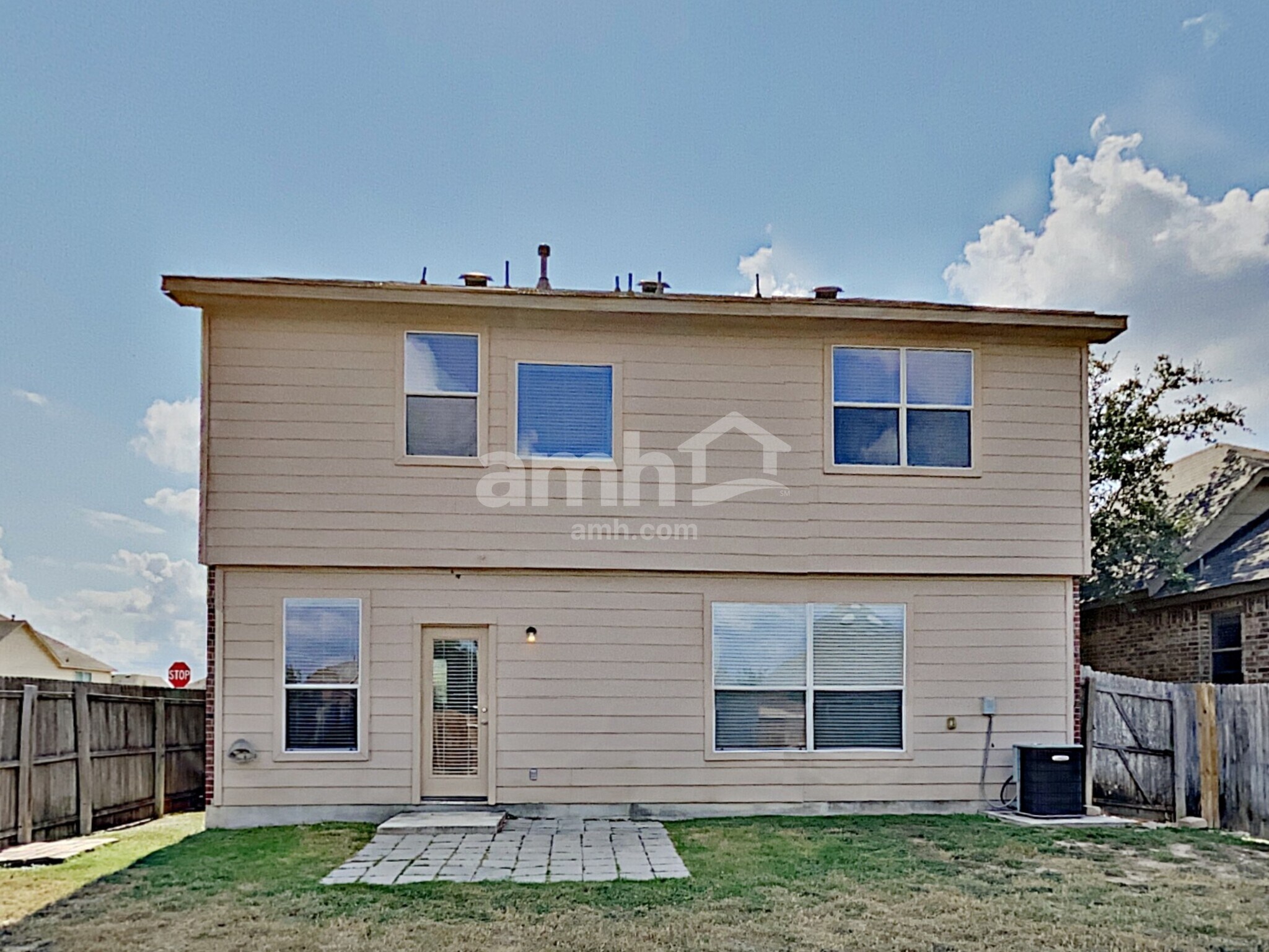 Building Photo - 13903 Bella Donna
