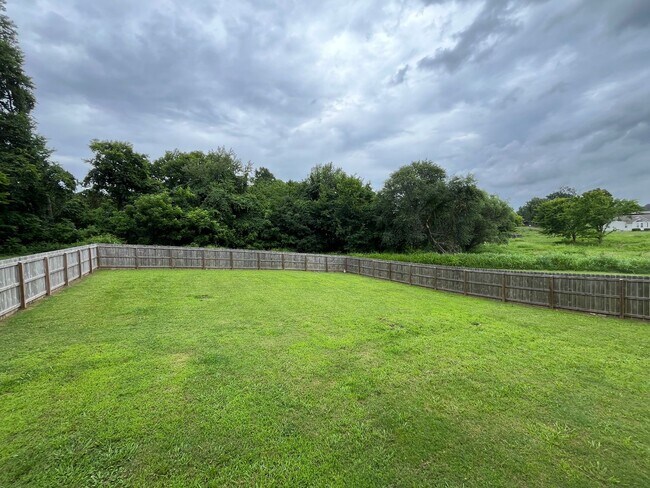 Building Photo - 201 Jumpers Pass
