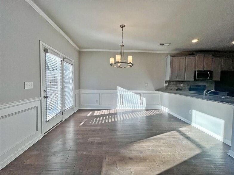 Building Photo - 2734 Shetley Creek Dr