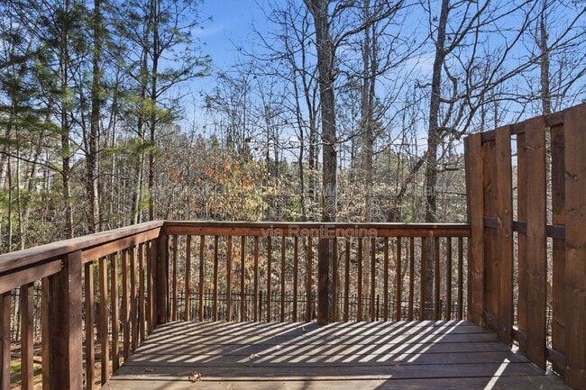 Building Photo - 648 Providence Pl SW