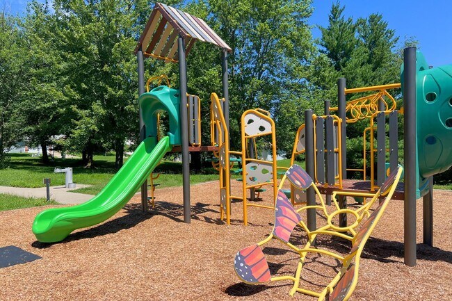 Building Photo - 2509 Hollyhock Dr