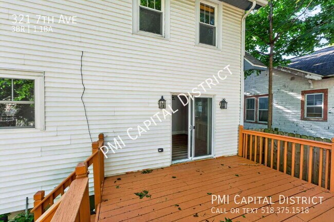 Building Photo - 321 7th Ave