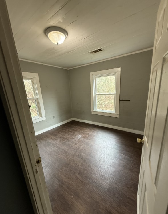 Building Photo - 4259 MS-363