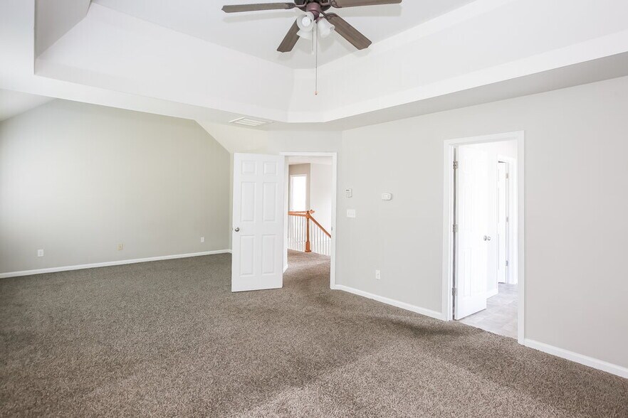 Building Photo - 3912 Parkers Fry