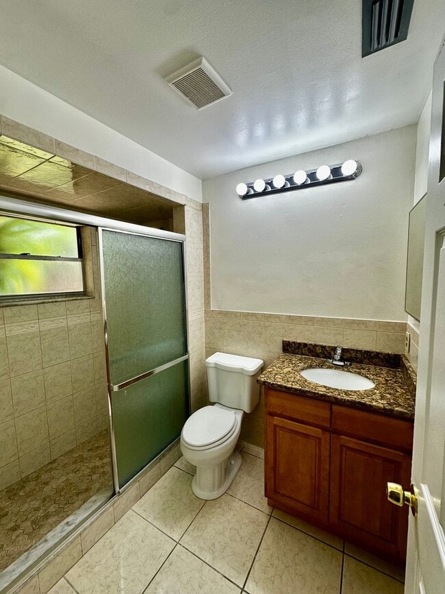 Building Photo - Charming 3-Bedroom Single-Family Home on Quiet Cul-de-Sac in East Orlando