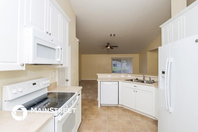 Building Photo - 5690 Cinnamon Fern Blvd