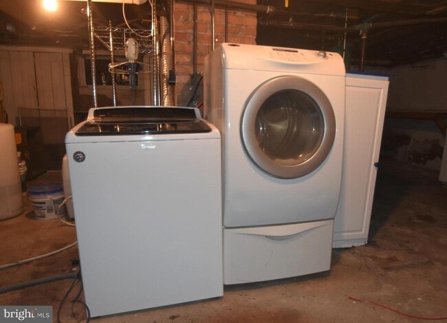 Building Photo - 5619 Jefferson Pike